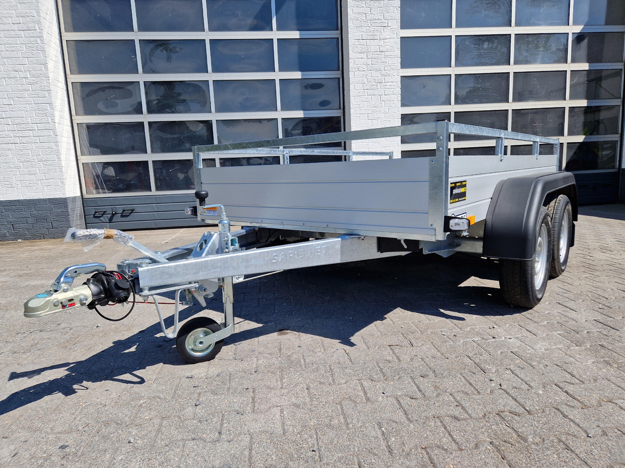 Saris Anhänger DW2000 McAlu Pro 255x153x43cm 2000kg kurz und breit - Reboque plataforma/ Caixa aberta: foto 4 Saris Anhänger DW2000 McAlu Pro 255x153x43cm 2000kg kurz und breit - Reboque plataforma/ Caixa aberta: foto 4