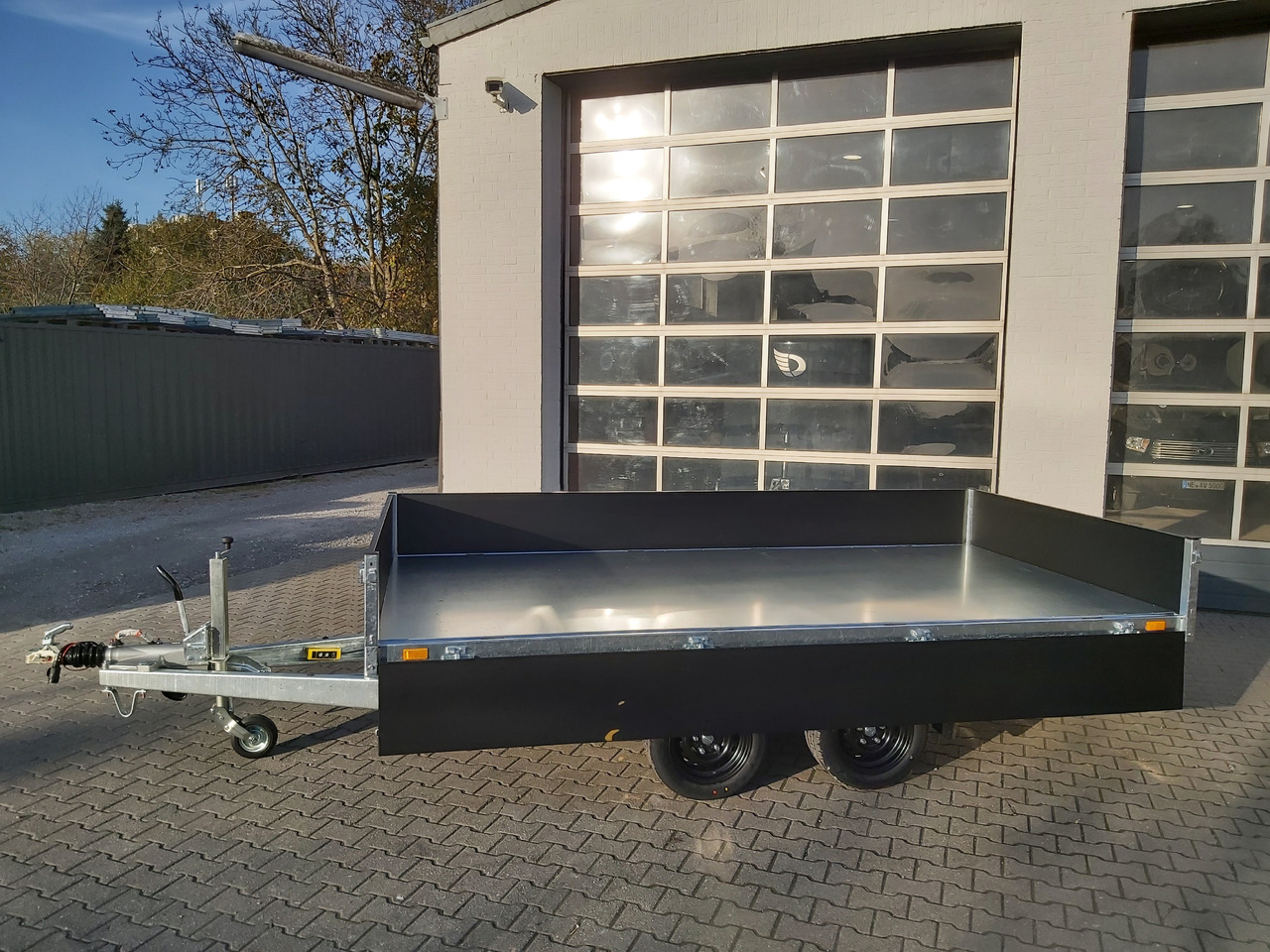 Saris Kipper K3 356 184 3500 2 E 356x184x35cm black edition Elektro Rampen Stützen (L) 3500kg - Reboque basculante: foto 2 Saris Kipper K3 356 184 3500 2 E 356x184x35cm black edition Elektro Rampen Stützen (L) 3500kg - Reboque basculante: foto 2