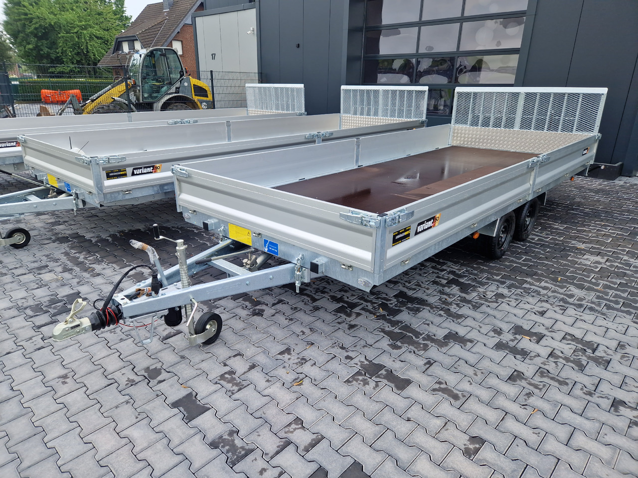 Variant Maschinentransporter 3552 UX Maxi Load 520x210x30cm Tandem Parabelfederung LED 3500kg - Reboque porta máquinas: foto 1 Variant Maschinentransporter 3552 UX Maxi Load 520x210x30cm Tandem Parabelfederung LED 3500kg - Reboque porta máquinas: foto 1