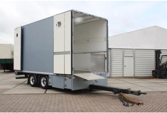 Locação de DRACO Middenas aanhangwagen bloemen / planten verkoopwagen DRACO Middenas aanhangwagen bloemen / planten verkoopwagen: foto 14