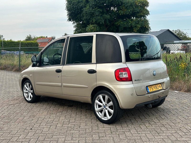 Fiat Multipla 1.9 EURO 4 DIESEL VAN - Furgão compacto: foto 3 Fiat Multipla 1.9 EURO 4 DIESEL VAN - Furgão compacto: foto 3