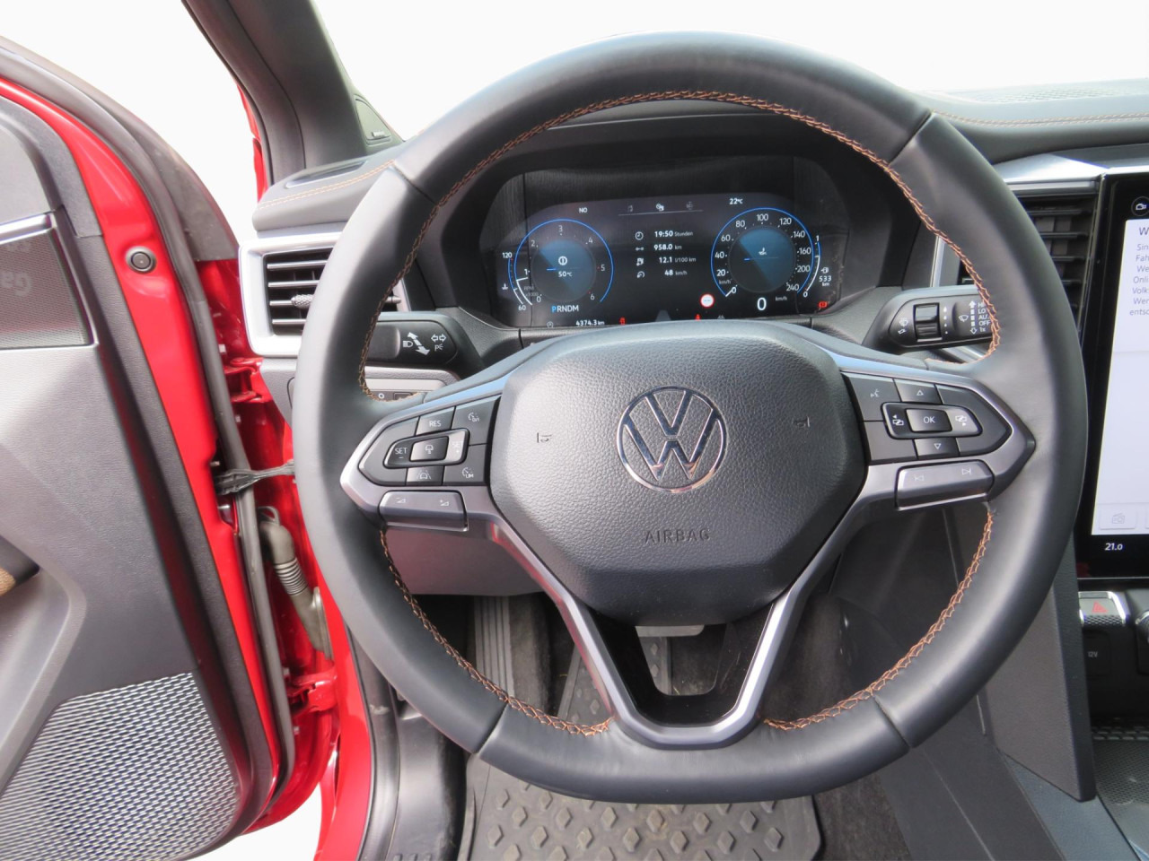 VOLKSWAGEN Amarok PanAmericana 3.0 TDI 177 kW Doka 4MOTION ZV - Pick-up, Carrinha cabine dupla: foto 2 VOLKSWAGEN Amarok PanAmericana 3.0 TDI 177 kW Doka 4MOTION ZV - Pick-up, Carrinha cabine dupla: foto 2