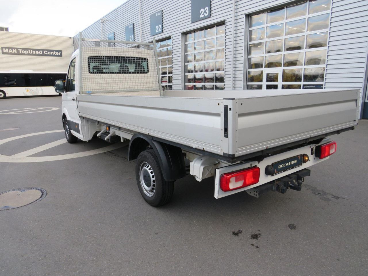 Volkswagen Crafter 35 L4 EK Pritsche Euro6 Klima AHK ZV - Furgão caixa aberta: foto 4 Volkswagen Crafter 35 L4 EK Pritsche Euro6 Klima AHK ZV - Furgão caixa aberta: foto 4
