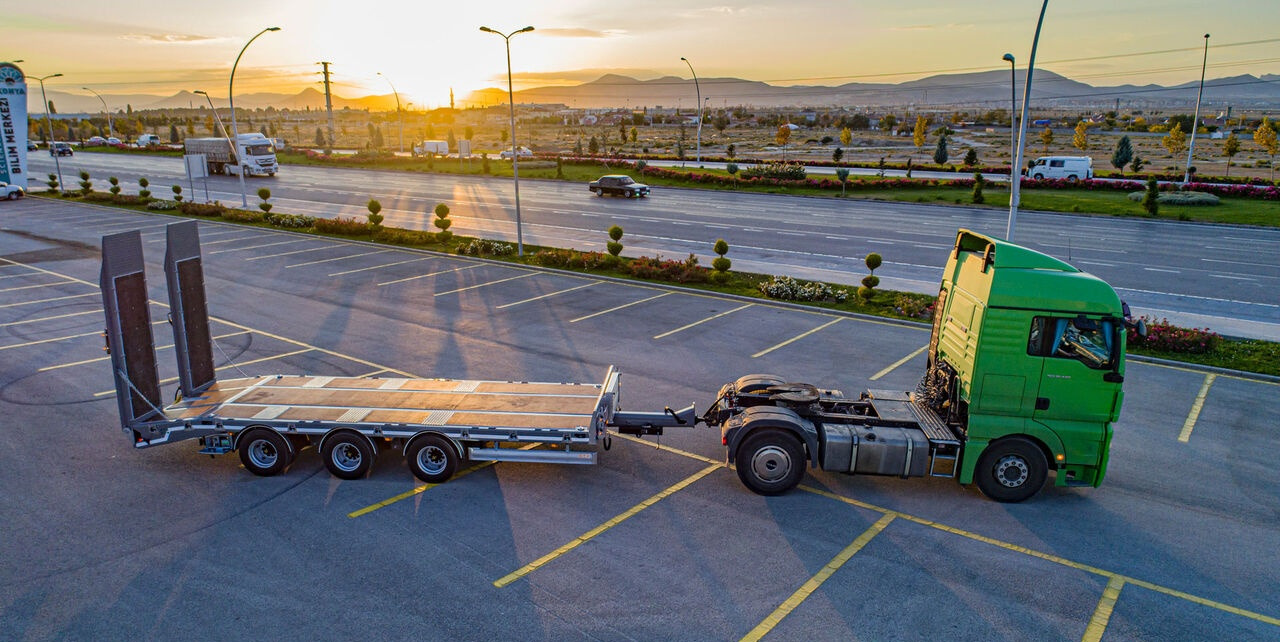 STU Boat Drawbar Trailer / Bateau ATTACHE Remorque - Reboque baixa: foto 4 STU Boat Drawbar Trailer / Bateau ATTACHE Remorque - Reboque baixa: foto 4