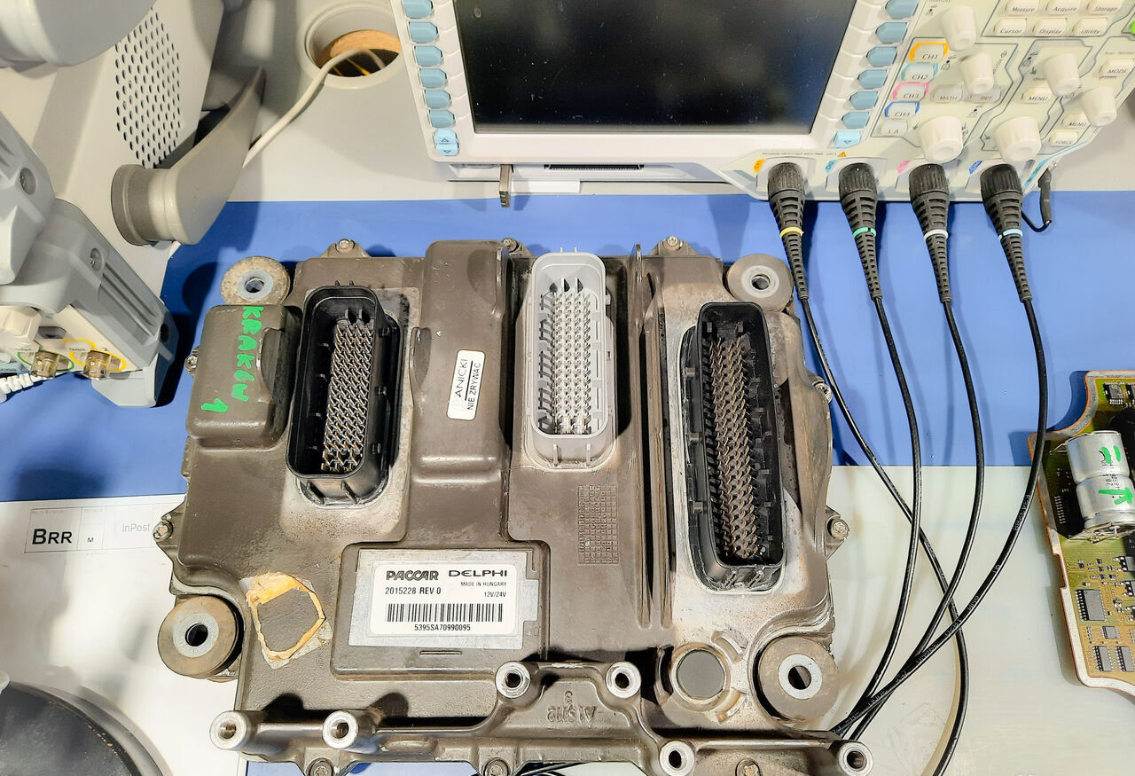 DAF XF 106 naprawa części / repair of parts - Centralina electrónica de Caminhão: foto 4 DAF XF 106 naprawa części / repair of parts - Centralina electrónica de Caminhão: foto 4