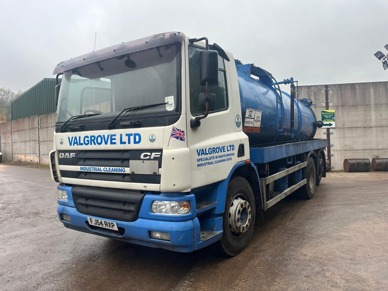 DAF 75 CF - Caminhão tanque: foto 1 DAF 75 CF - Caminhão tanque: foto 1