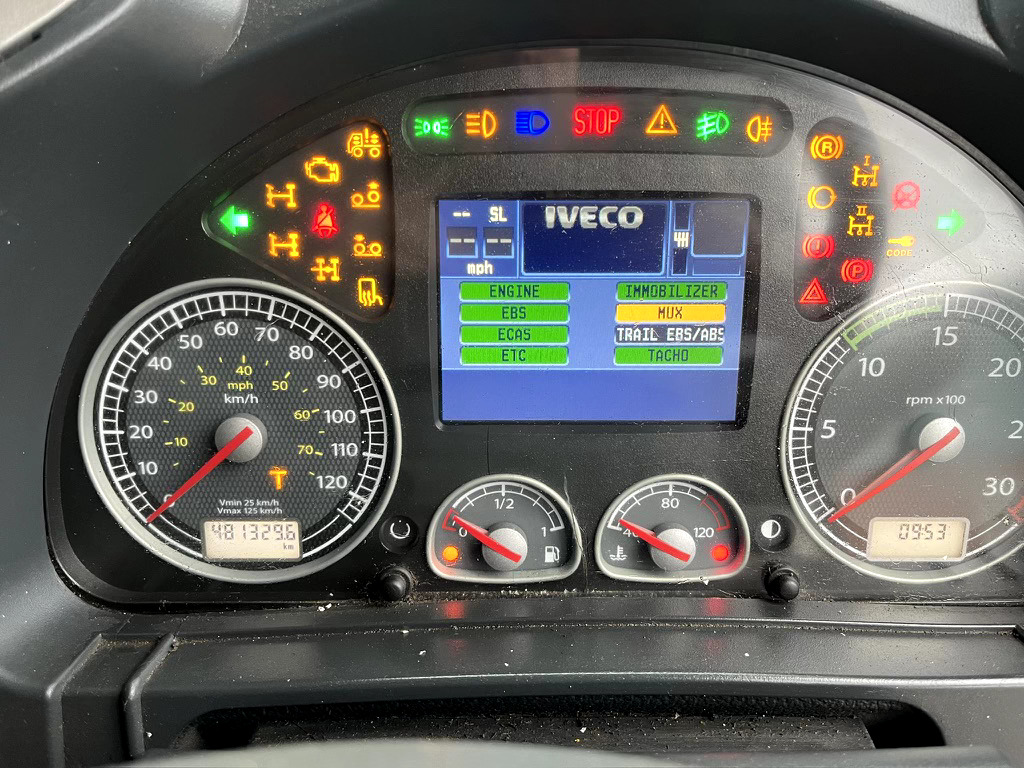 Tractor Iveco Stralis 450 4x2: foto 11