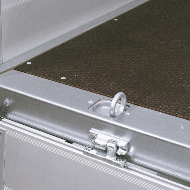 Brenderup 5325ATB2500 Alu Hochlader, 2,5 to. 3250 x 1800 x 330 mm - Reboque para carros: foto 3 Brenderup 5325ATB2500 Alu Hochlader, 2,5 to. 3250 x 1800 x 330 mm - Reboque para carros: foto 3