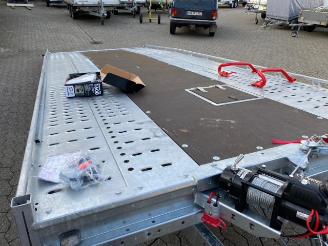Brian James T6 Transporter, 230-6553, 5500 x 2220 mm, 3,5 to. kippbar mit Auffahrrampe - Reboque transporte de veículos: foto 4 Brian James T6 Transporter, 230-6553, 5500 x 2220 mm, 3,5 to. kippbar mit Auffahrrampe - Reboque transporte de veículos: foto 4
