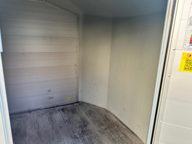 Cheval Liberte Debon Roadster 700 Alu + Türe 2600 kg, 100 km/h, 375x180x202cm - Reboque furgão: foto 4 Cheval Liberte Debon Roadster 700 Alu + Türe 2600 kg, 100 km/h, 375x180x202cm - Reboque furgão: foto 4