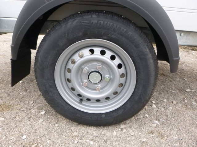 Humbaur HA 752111 mit KV, 750 kg gebremst, 2050 x 1100 x 350 mm - Reboque para carros: foto 4 Humbaur HA 752111 mit KV, 750 kg gebremst, 2050 x 1100 x 350 mm - Reboque para carros: foto 4