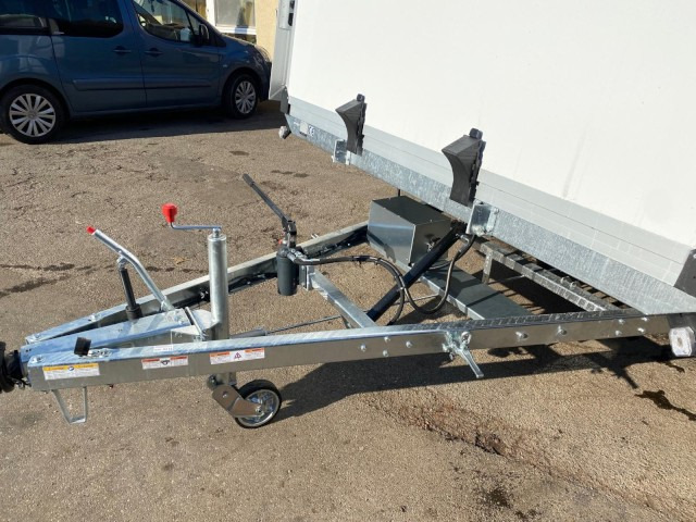 Humbaur MTKB 35 57 24-22 3,5 to. 5726 x 2334 x 2086 mm, 100 km/h - Reboque transporte de veículos: foto 2 Humbaur MTKB 35 57 24-22 3,5 to. 5726 x 2334 x 2086 mm, 100 km/h - Reboque transporte de veículos: foto 2