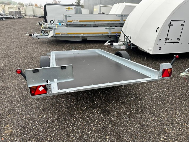Neptun GN151, N7-255 multi, 750 kg 2550 x 1660 x 100 mm - Reboque para carros: foto 4 Neptun GN151, N7-255 multi, 750 kg 2550 x 1660 x 100 mm - Reboque para carros: foto 4