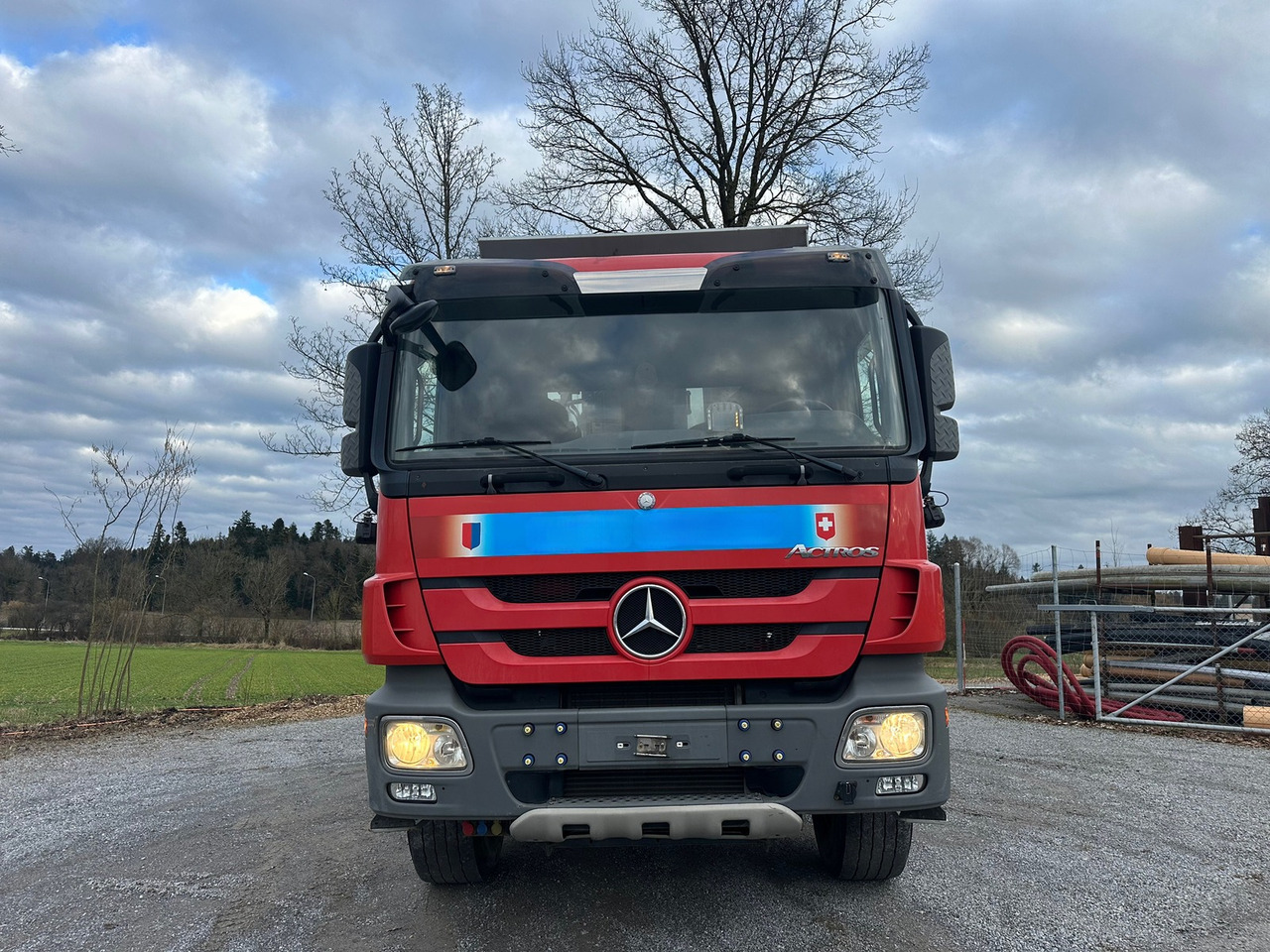 MERCEDES-BENZ Actros 3248 8x4 Kipper - Caminhão basculante: foto 5 MERCEDES-BENZ Actros 3248 8x4 Kipper - Caminhão basculante: foto 5