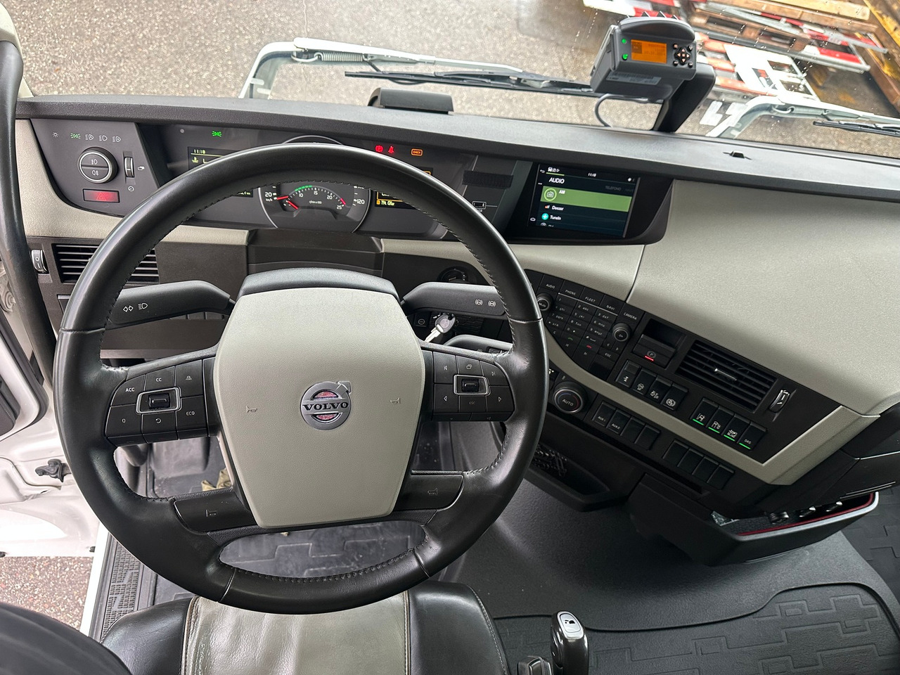 Fotografia de interior 1: Tractor VOLVO FH 540 4x2T Globetrotter DualClutch