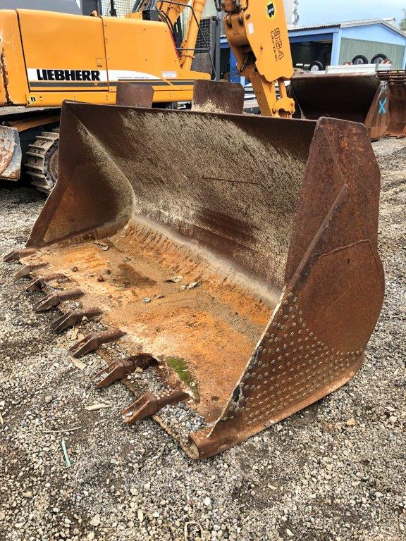 3100 mm - Balde para carregadeiras: foto 4 3100 mm - Balde para carregadeiras: foto 4