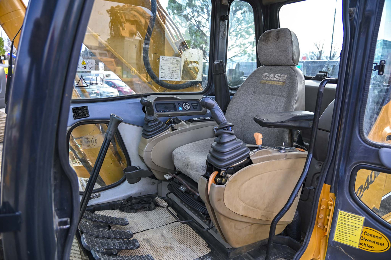 Escavadora de rastos CASE CX240B: foto 38 Escavadora de rastos CASE CX240B: foto 38