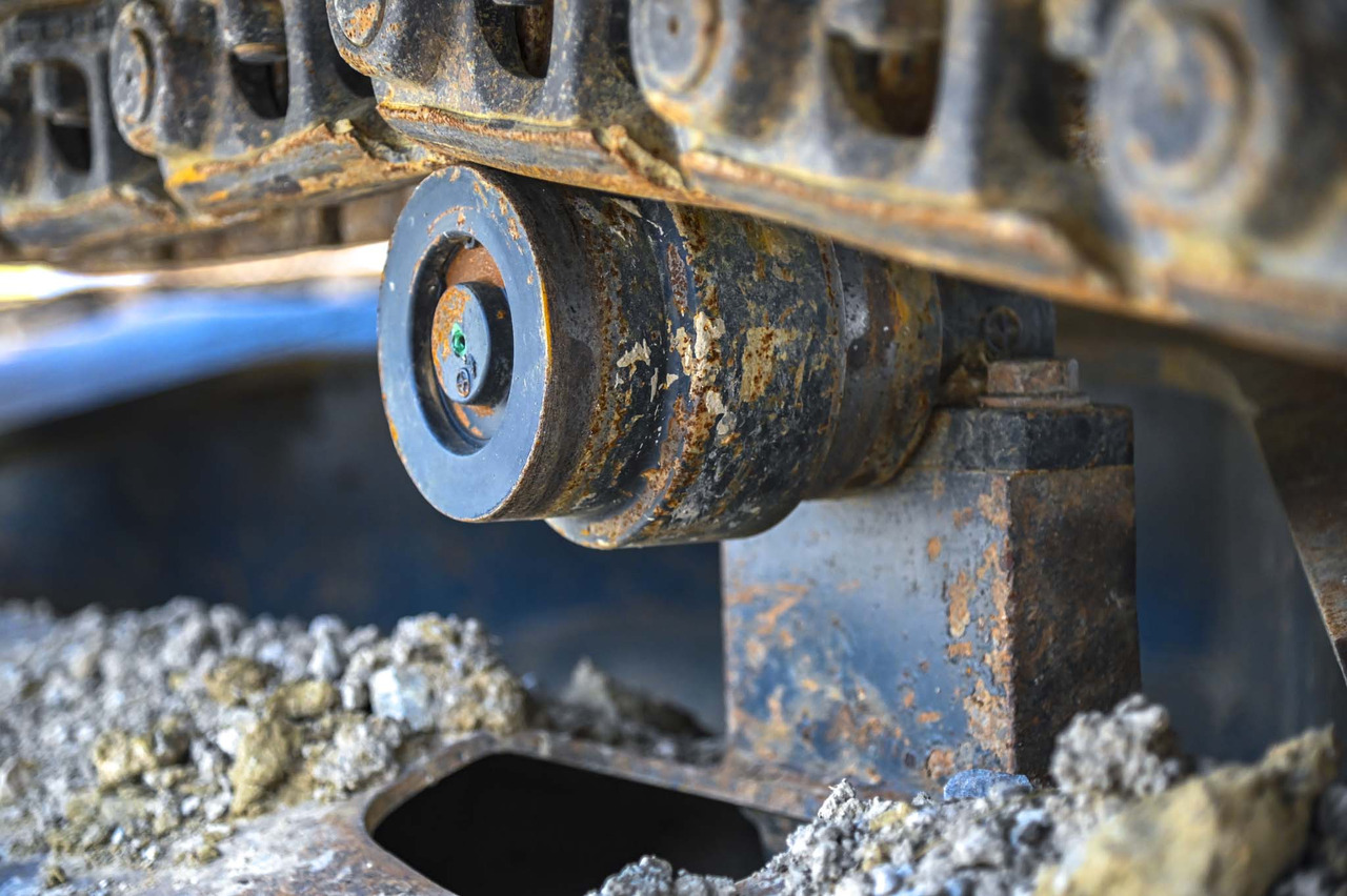 Escavadora de rastos CASE CX240B: foto 31 Escavadora de rastos CASE CX240B: foto 31