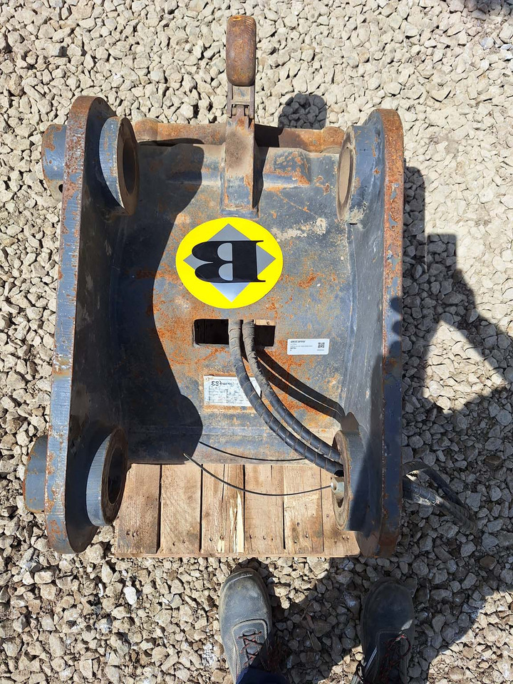 Eurosteel HCWG3 Verachtert - Acoplamento rápido de Máquina de construção: foto 4 Eurosteel HCWG3 Verachtert - Acoplamento rápido de Máquina de construção: foto 4