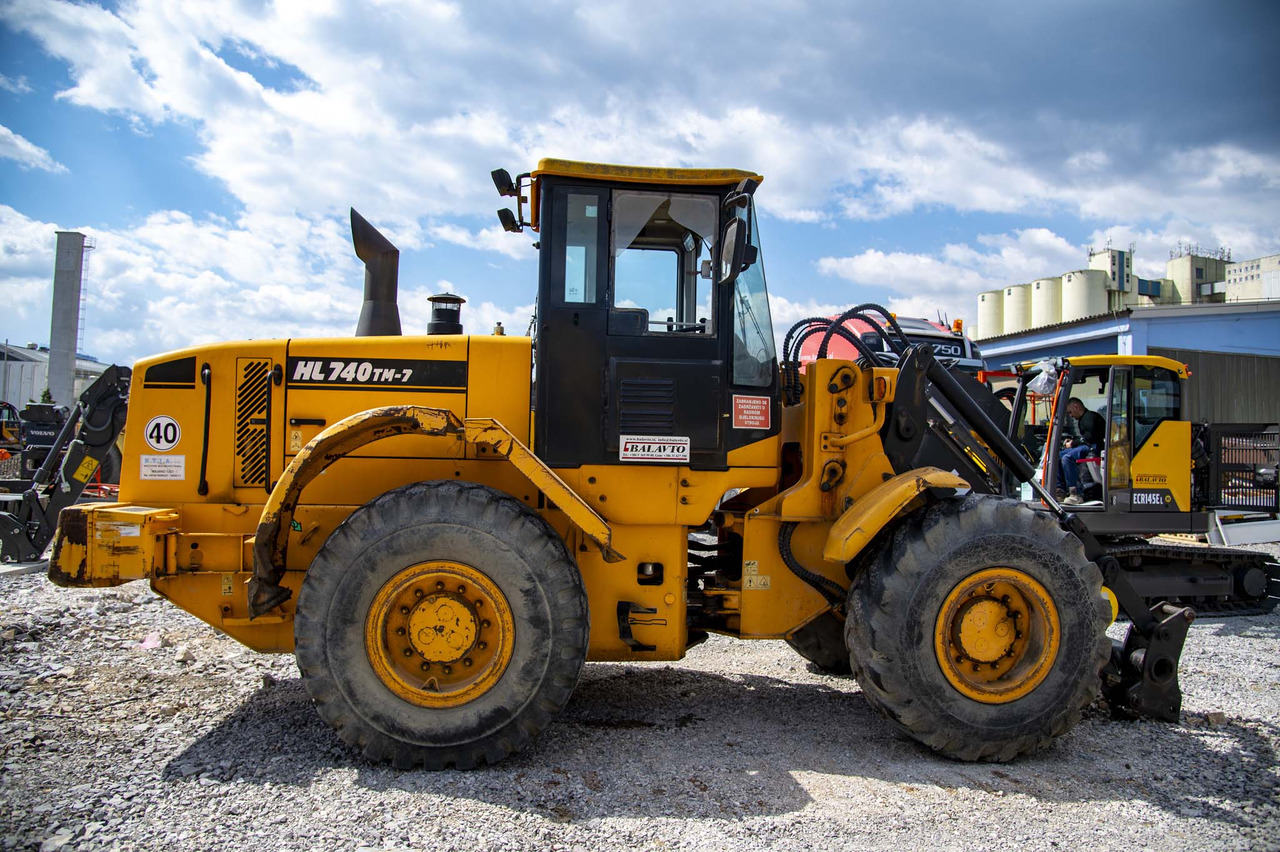 Carregadeira de rodas HYUNDAI HL740TM-7 for parts: foto 8 Carregadeira de rodas HYUNDAI HL740TM-7 for parts: foto 8