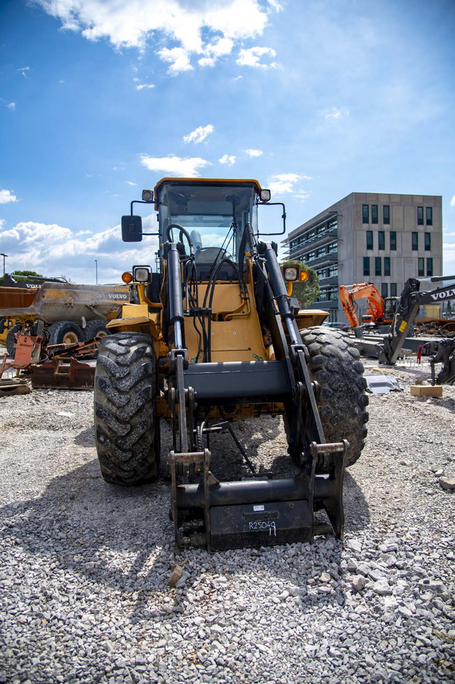 Carregadeira de rodas HYUNDAI HL740TM-7 for parts: foto 10 Carregadeira de rodas HYUNDAI HL740TM-7 for parts: foto 10