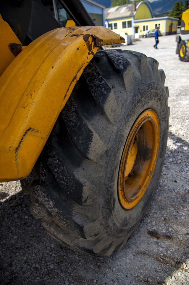 Carregadeira de rodas HYUNDAI HL740TM-7 for parts: foto 17 Carregadeira de rodas HYUNDAI HL740TM-7 for parts: foto 17