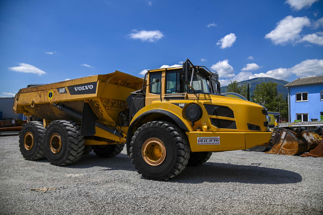 Caminhão articulado VOLVO A40F: foto 9