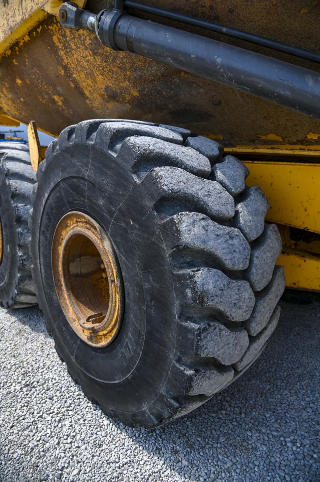 Caminhão articulado VOLVO A40F: foto 49