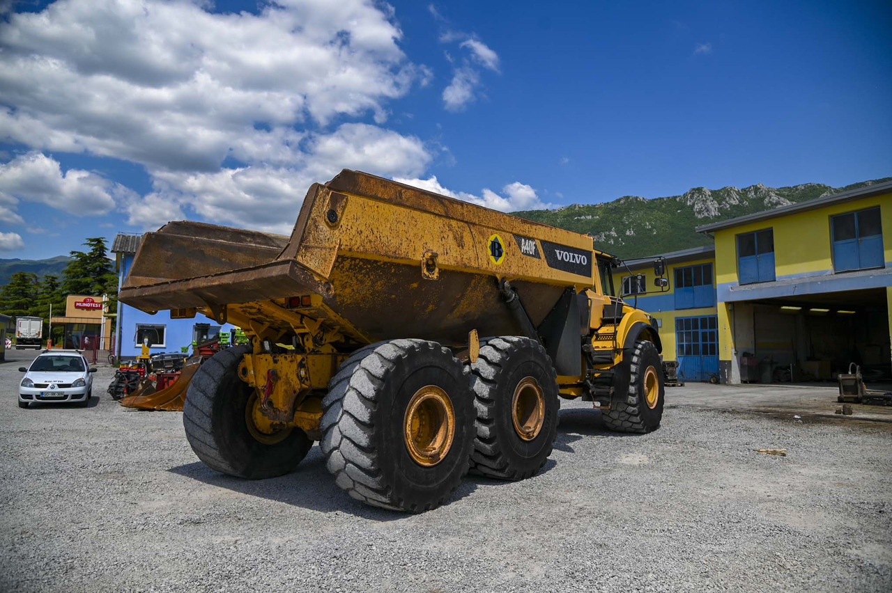 Caminhão articulado VOLVO A40F: foto 6