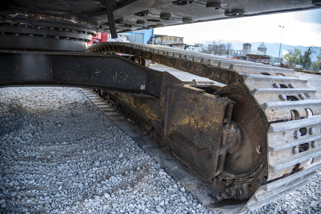 Escavadora de rastos VOLVO EC210CNL: foto 32