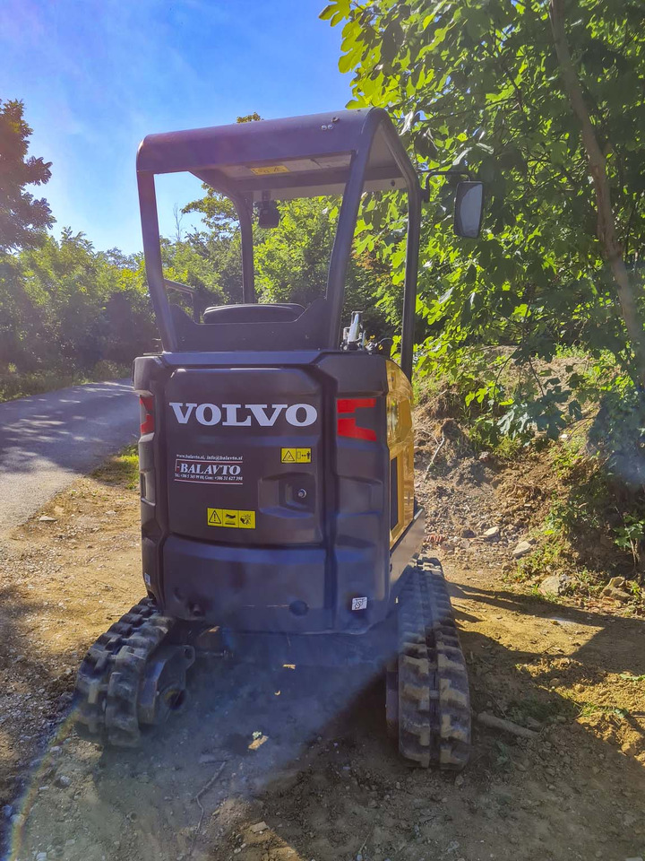 VOLVO ECR18E - Mini escavadeira: foto 3 VOLVO ECR18E - Mini escavadeira: foto 3