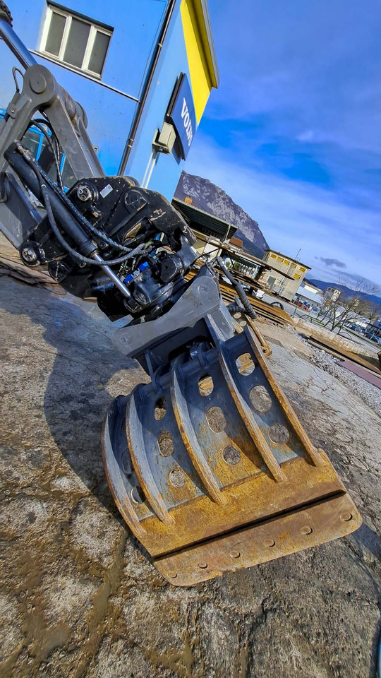 Escavadora de rastos VOLVO ECR235EL: foto 7