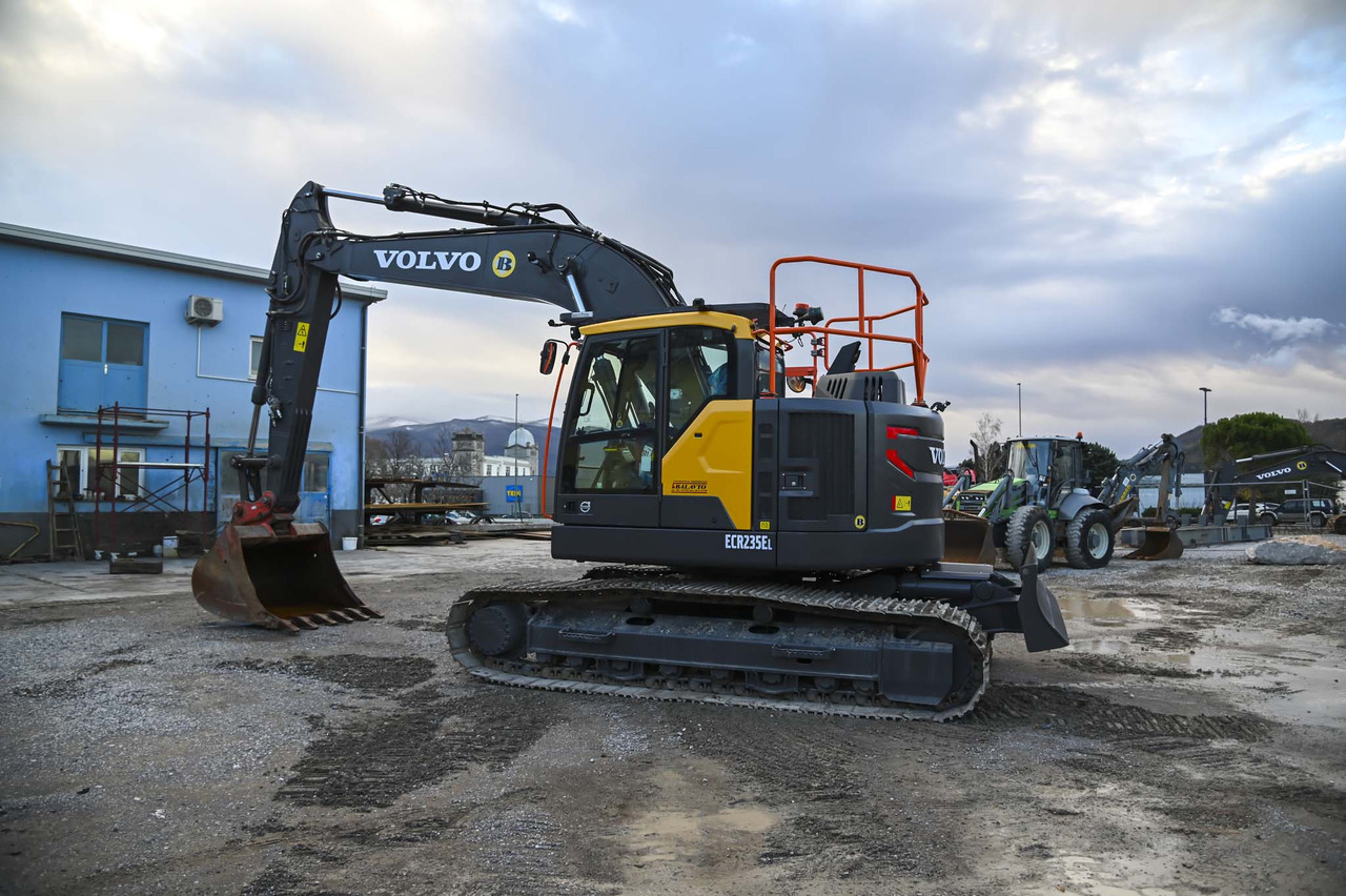 VOLVO ECR235EL - Escavadora de rastos: foto 3 VOLVO ECR235EL - Escavadora de rastos: foto 3