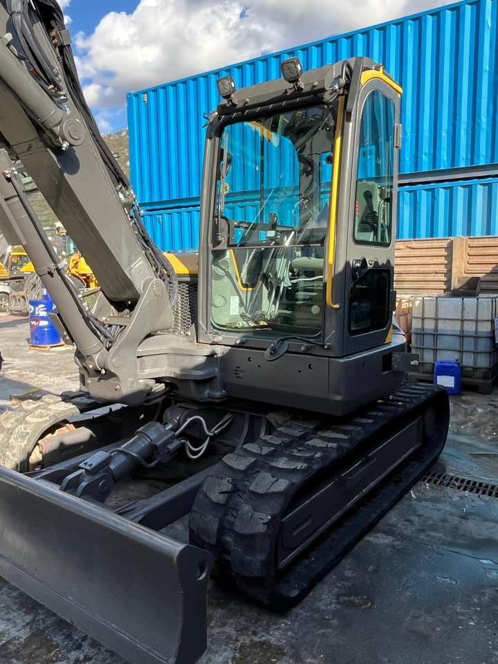 VOLVO ECR88D - Mini escavadeira: foto 5 VOLVO ECR88D - Mini escavadeira: foto 5