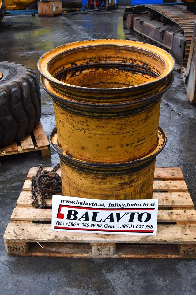 Volvo 4400, 6300, L90, L90B, L70 - Jante: foto 4 Volvo 4400, 6300, L90, L90B, L70 - Jante: foto 4