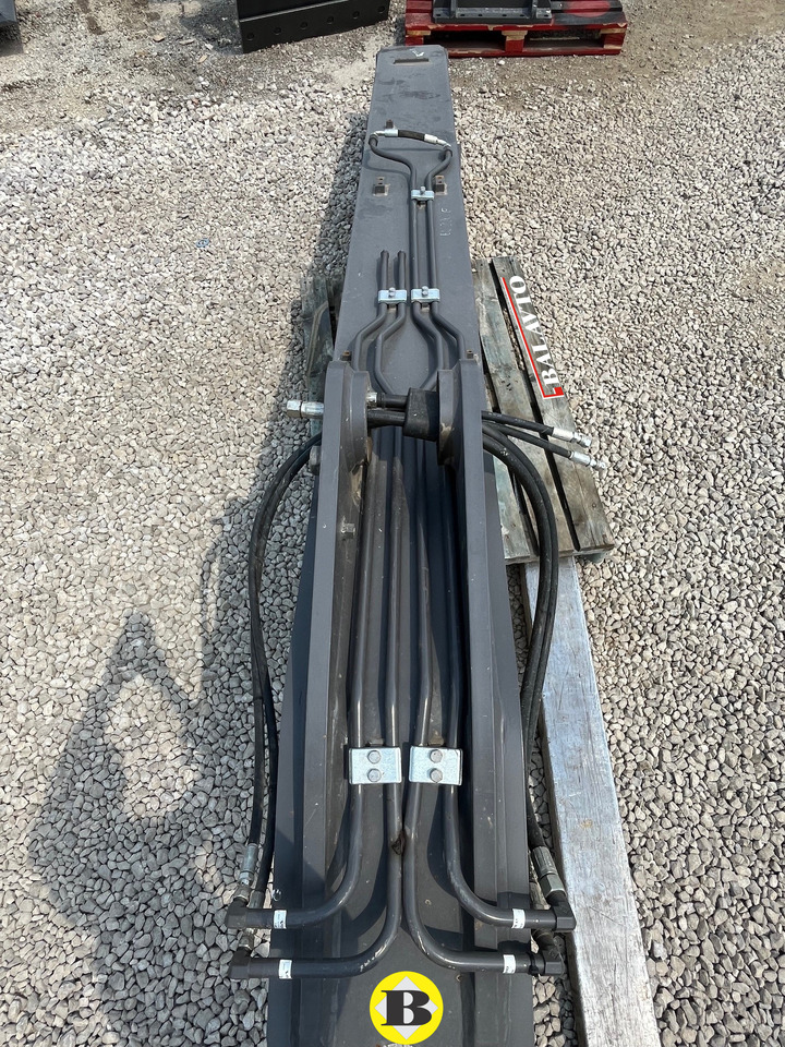 Lança de Escavadeira Volvo dipper arm 2500 mm   Volvo EC220ENL: foto 7