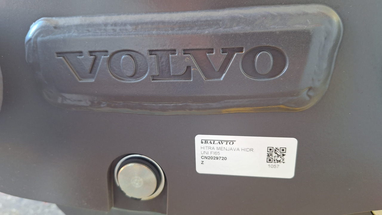 Acoplamento rápido de Escavadeira nuevo Volvo hydraulic quick coupler UNI65: foto 11