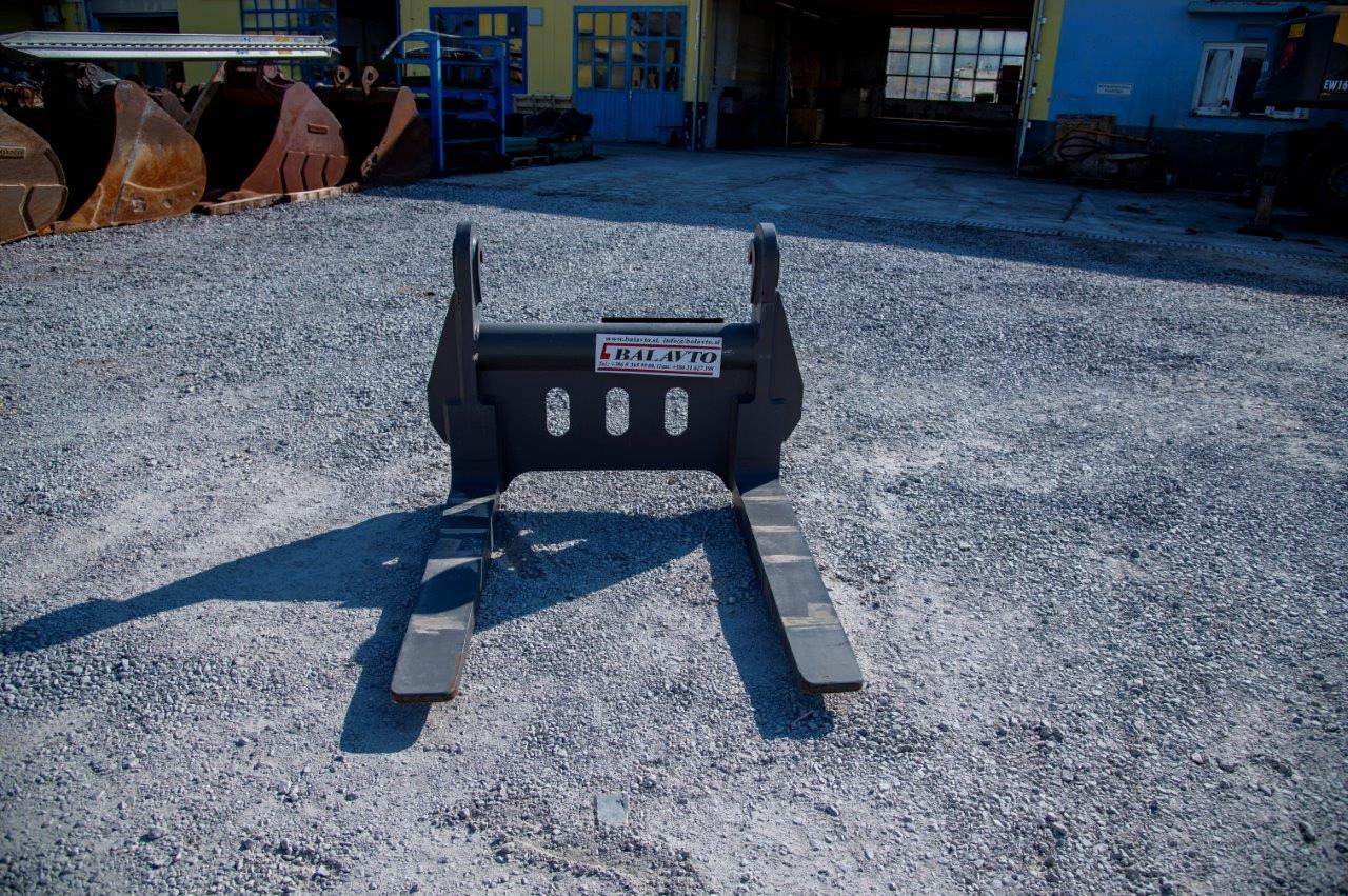 Volvo pallet forks 91420 - Garfos de Carregadeira: foto 1 Volvo pallet forks 91420 - Garfos de Carregadeira: foto 1