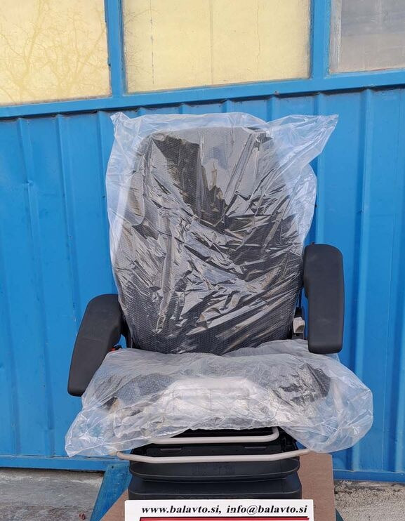 Volvo seat 11309082 for Volvo L45F, L45G, L45H, L50F, L50G, L50H - Banco de Carregadeira de rodas: foto 1 Volvo seat 11309082 for Volvo L45F, L45G, L45H, L50F, L50G, L50H - Banco de Carregadeira de rodas: foto 1