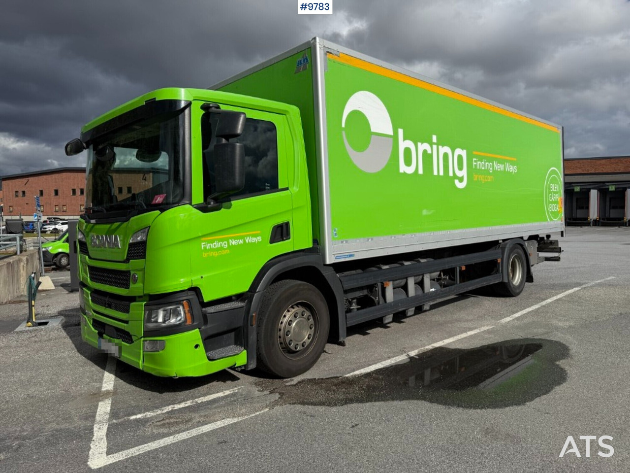 Box truck Scania P280 gas-powered - Caminhão furgão: foto 1 Box truck Scania P280 gas-powered - Caminhão furgão: foto 1