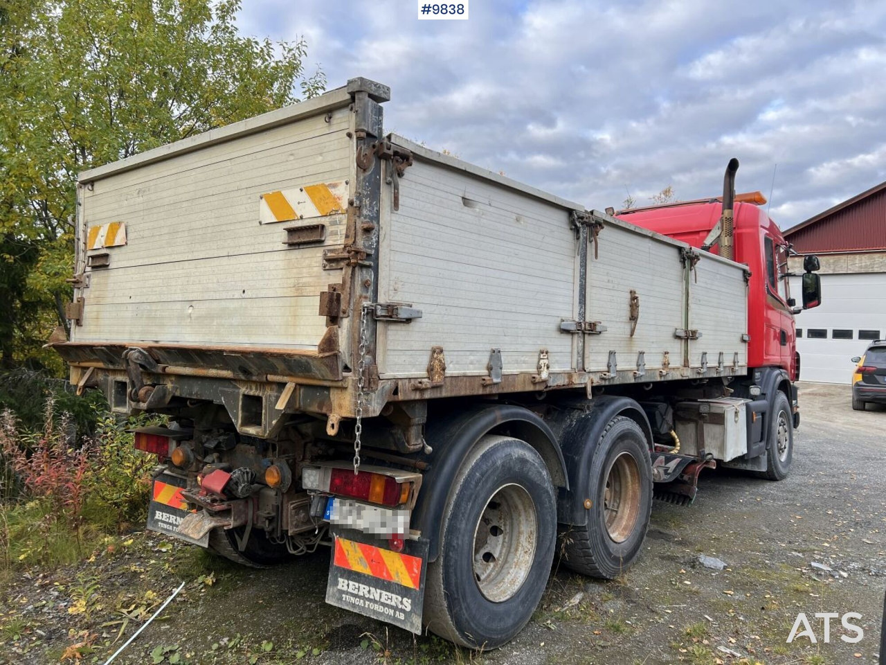 Dump Truck Scania R164 with plow equipment and underbite - Caminhão basculante: foto 4 Dump Truck Scania R164 with plow equipment and underbite - Caminhão basculante: foto 4