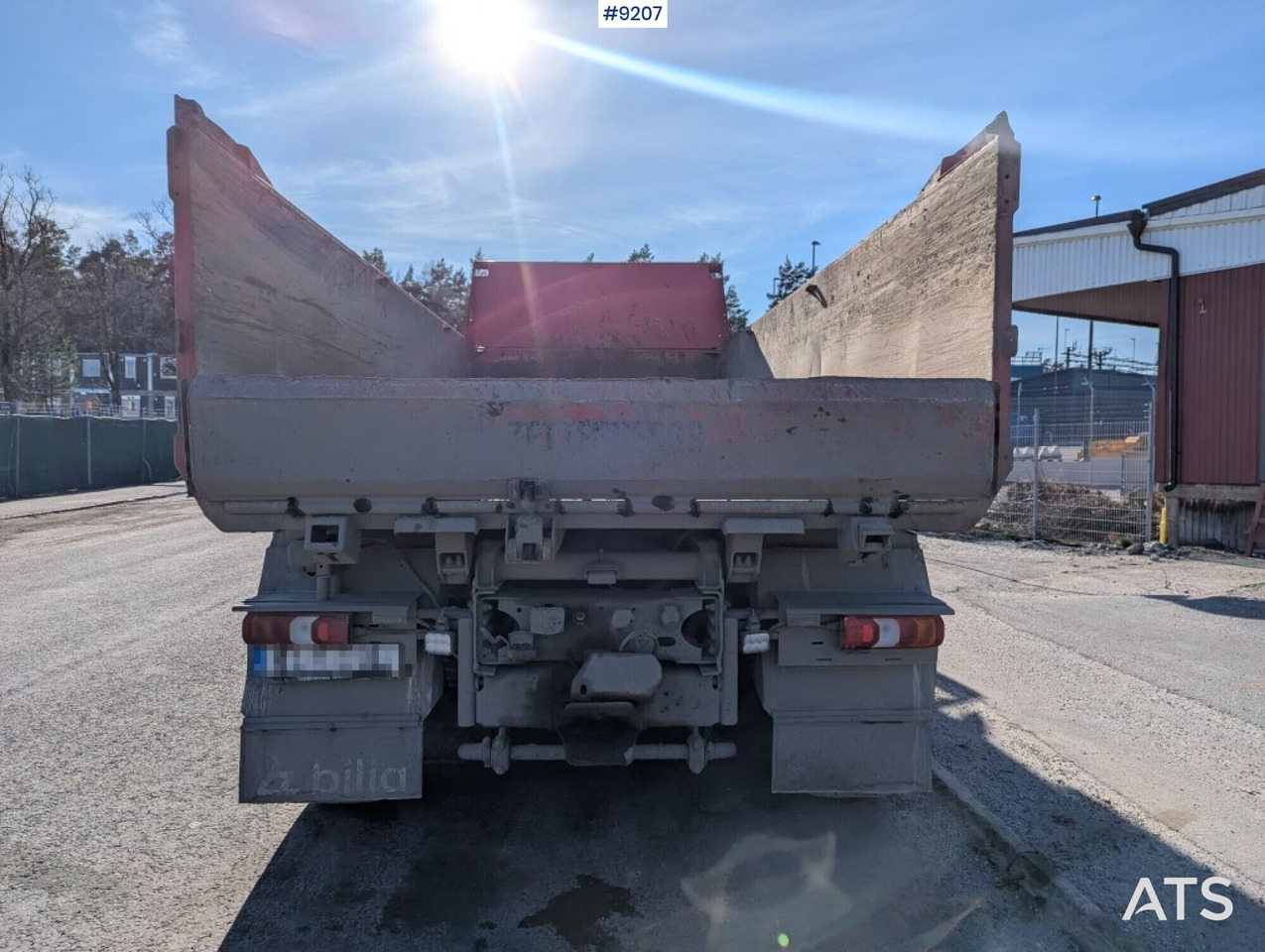 Dump / tipper truck Mercedes Benz Arocs 3253 8X4 - Caminhão basculante: foto 4 Dump / tipper truck Mercedes Benz Arocs 3253 8X4 - Caminhão basculante: foto 4