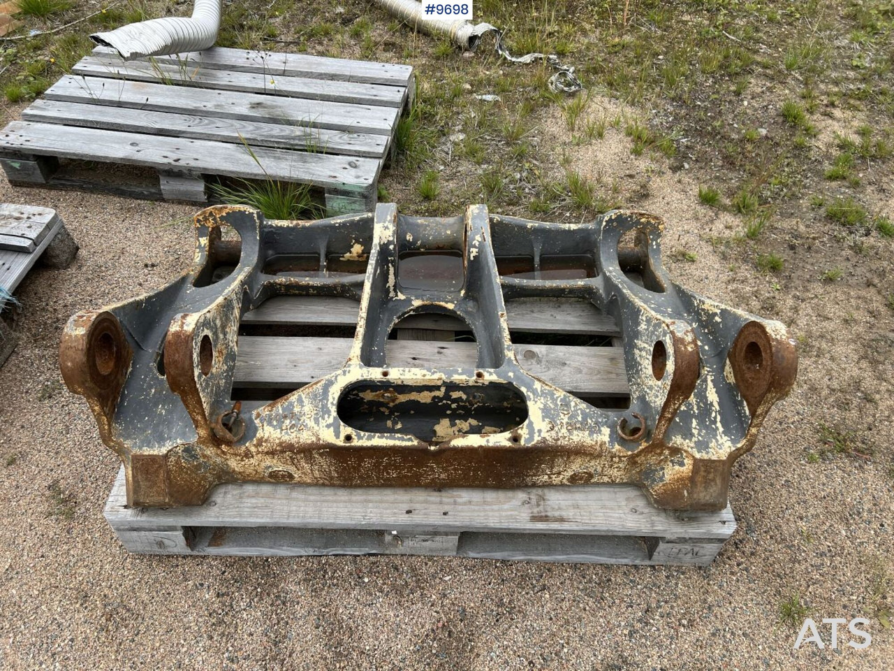 Volvo bracket - Equipamento: foto 3 Volvo bracket - Equipamento: foto 3
