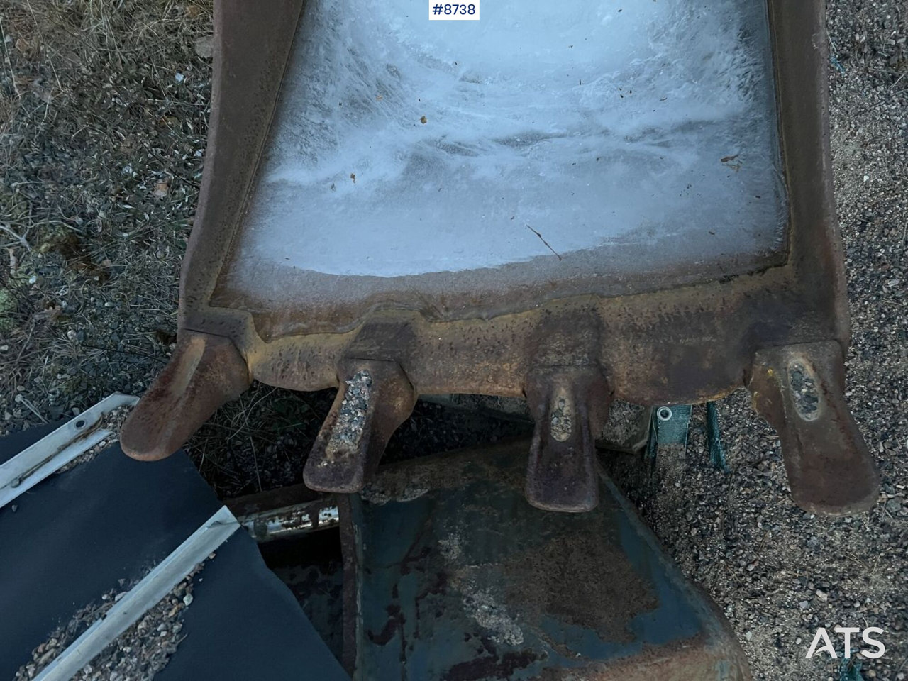Grab John GJ600 Bucket SMP2 bracket - Balde escavadora: foto 2 Grab John GJ600 Bucket SMP2 bracket - Balde escavadora: foto 2