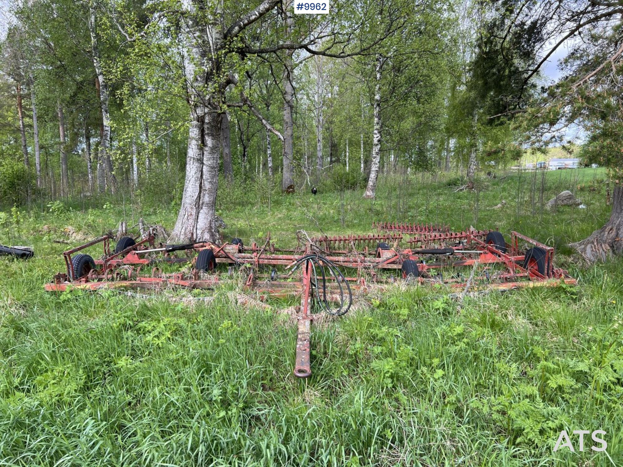 Hydraulic harrow LILLA HARRIE HJH610-3 - Grade: foto 1 Hydraulic harrow LILLA HARRIE HJH610-3 - Grade: foto 1