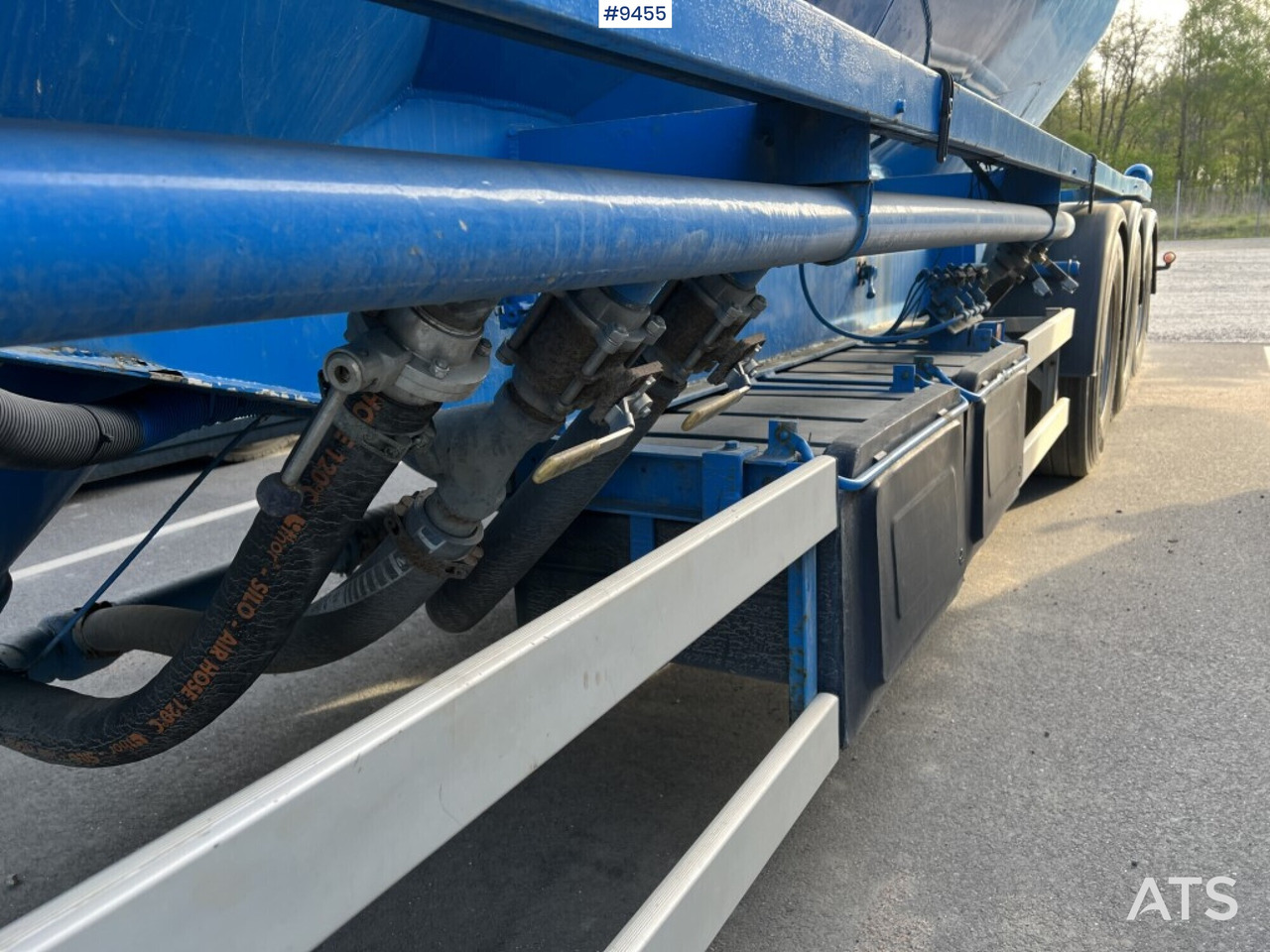 INTERCONSULT Bulk trailer - Semirreboque silo: foto 5 INTERCONSULT Bulk trailer - Semirreboque silo: foto 5