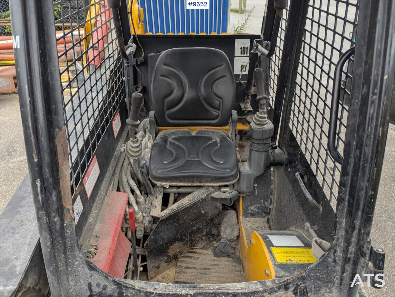 JCB Robot 160 tool carrier with grading bucket - Carregadeira articulada: foto 5 JCB Robot 160 tool carrier with grading bucket - Carregadeira articulada: foto 5