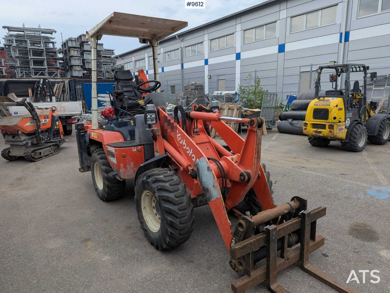 Kubota backhoe loader - Retroescavadeira: foto 2 Kubota backhoe loader - Retroescavadeira: foto 2