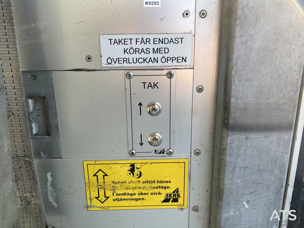 Caminhão furgão MAN TGM 26.340 6X2 Box truck: foto 16