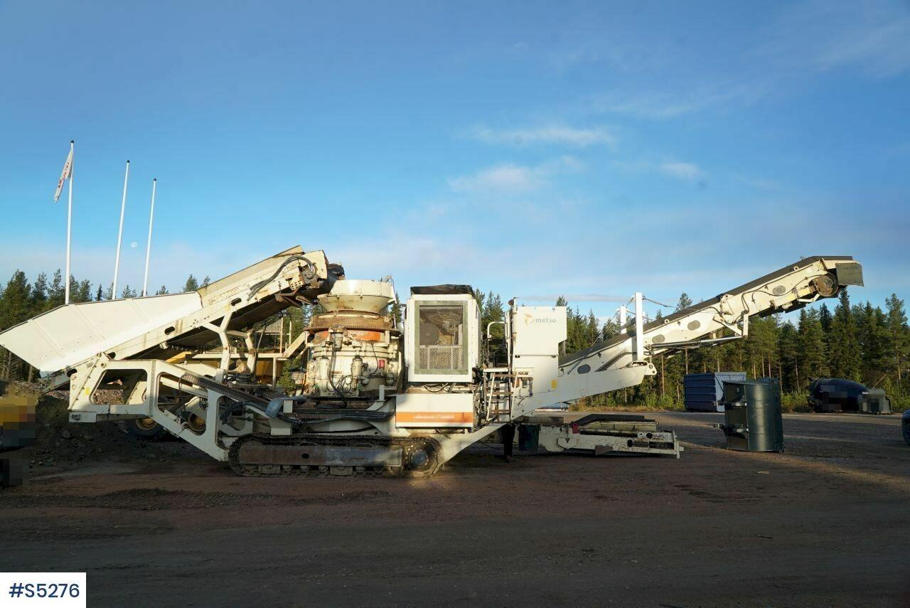 Metso Lokotrack LT 300HP Crusher on tracks - Britador: foto 2 Metso Lokotrack LT 300HP Crusher on tracks - Britador: foto 2